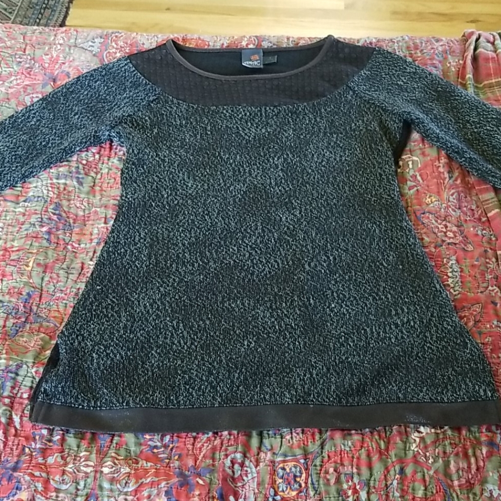 Brown & black Anac sweater